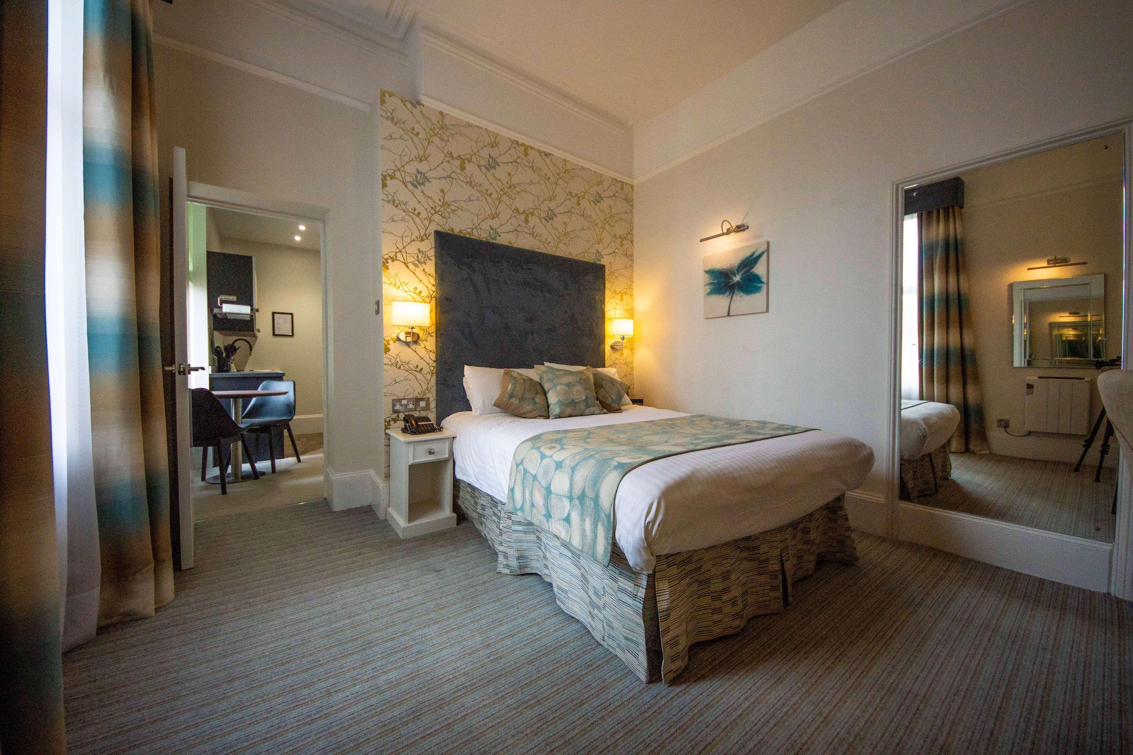Best Western York House Hotel Eastbourne Exteriör bild
